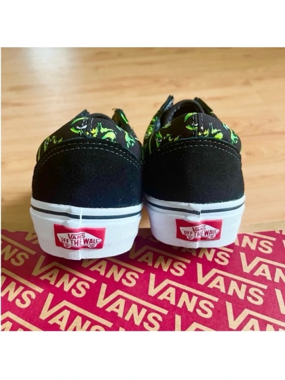 VANS Old Skool Low Top Black Green Canvas Suede Sneakers VNOA4BW2BML Women 8.0